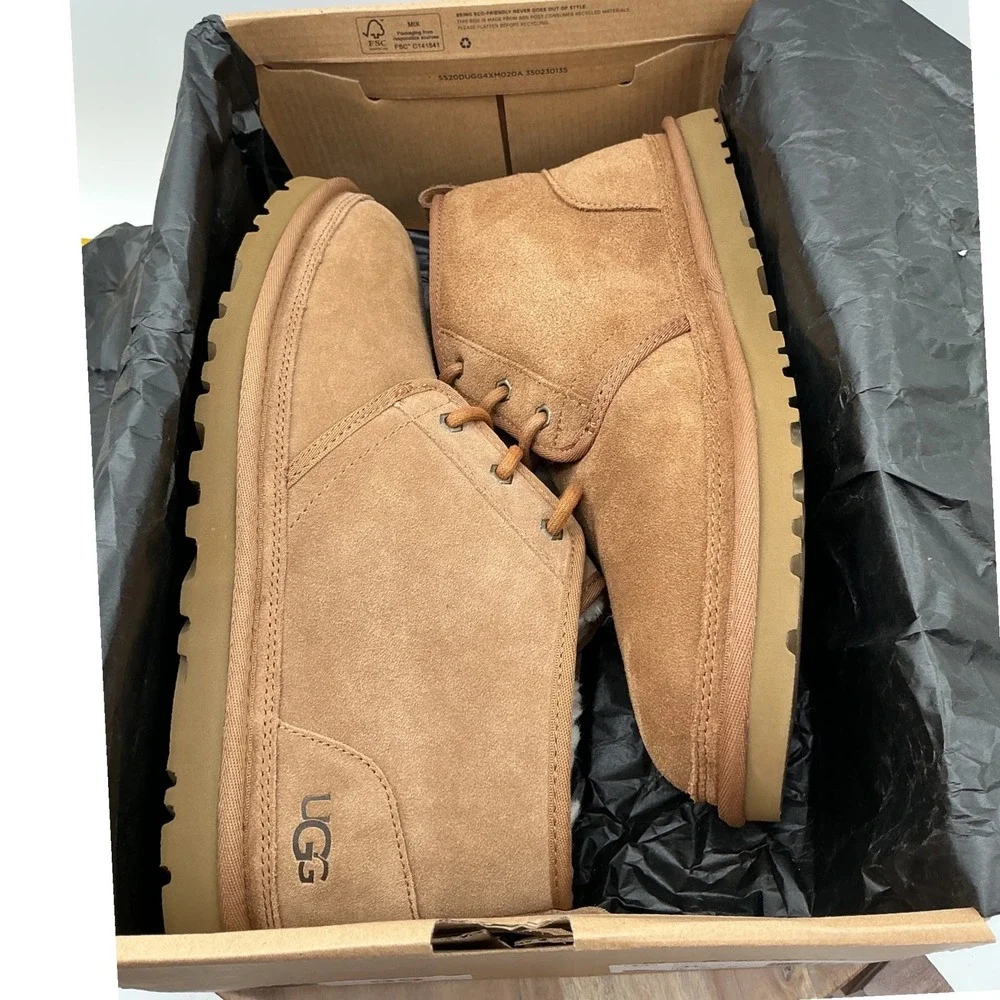 UGG Neumel Chestnut Suede Lace Up Chukka Boots Mens 3236